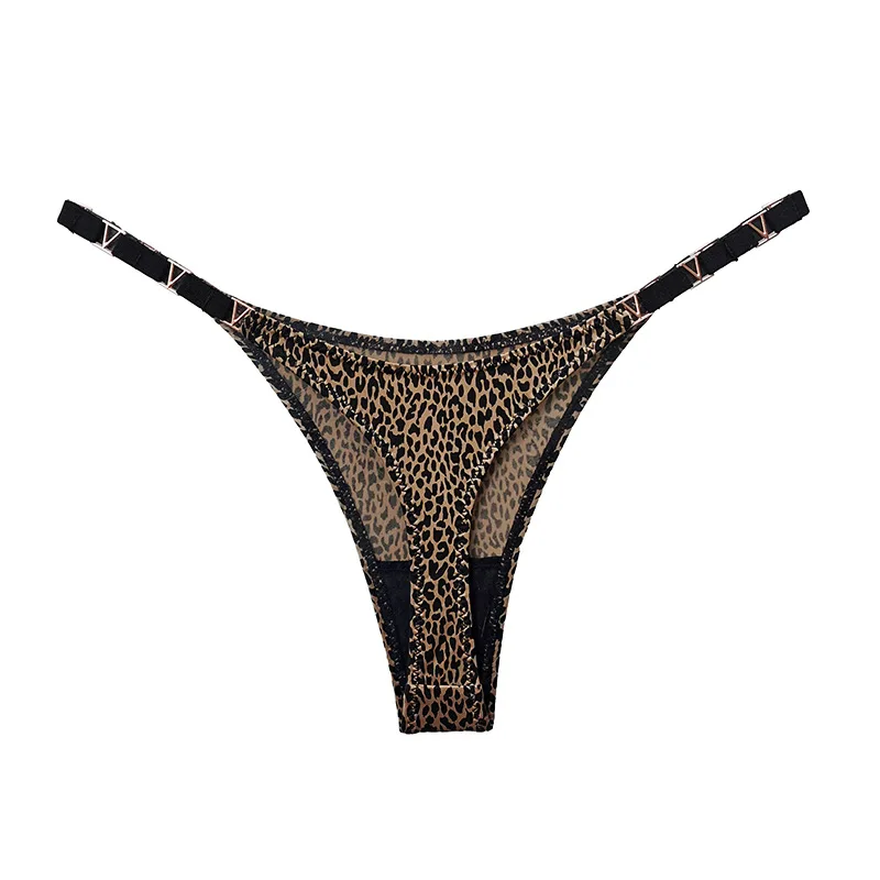 Bikini String Tanga im Leopardenmuster