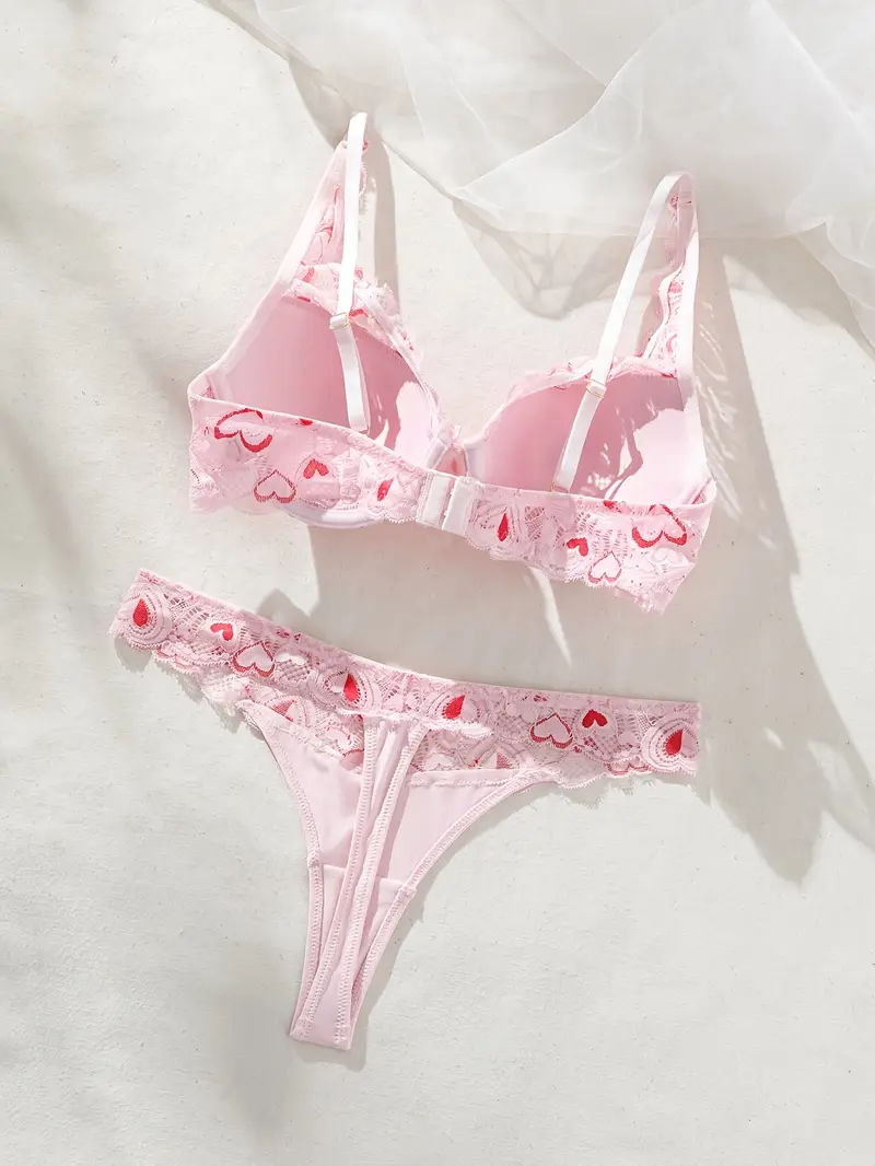 Süßes Gepolstertes Bügel BH Set in Rosa mit Herz Design