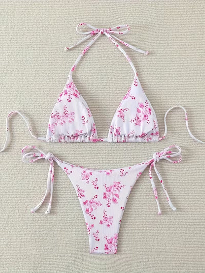 Triangel Bikini Set mit rosa floralem Muster und seitlich gebundener Bikinihose