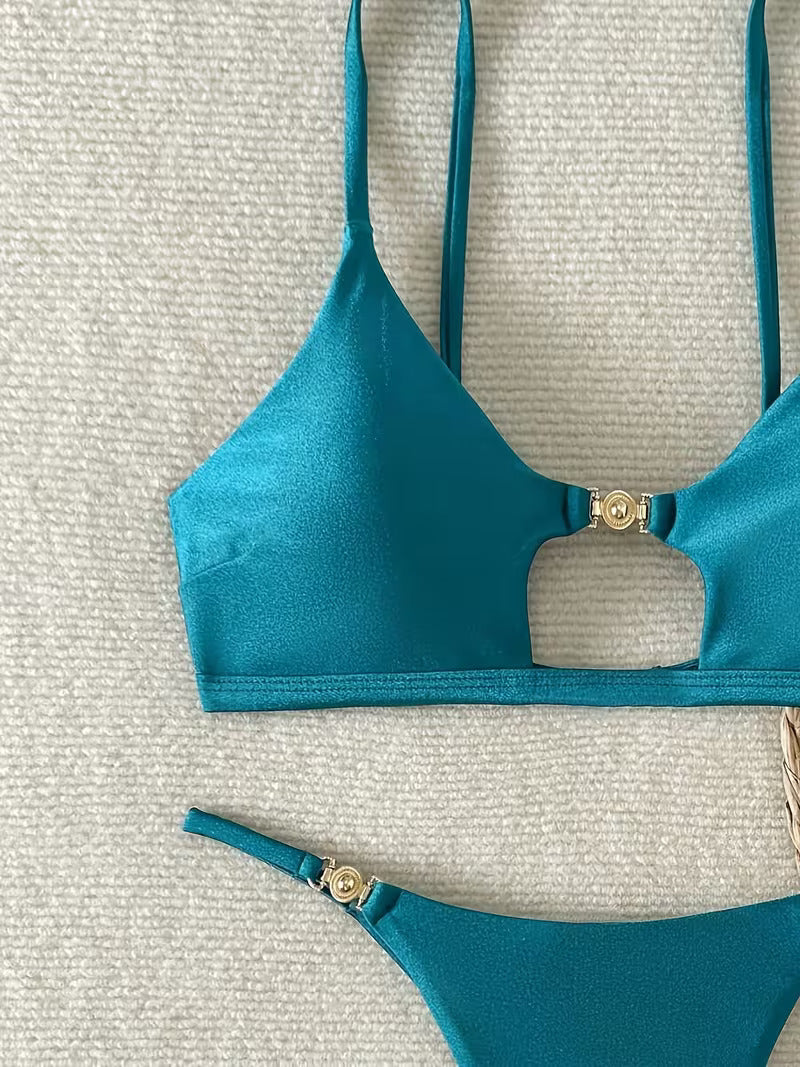 Türkis Bikini Top Detail glänzender Stoff Cut-Out