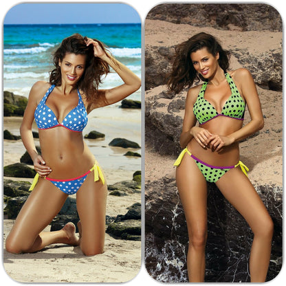 Vergleichsbild mit zwei Frauen am Strand: links in blauem Polka-Dot-Bikini, rechts in grünem Polka-Dot-Bikini, jeweils mit gelben Bindebändern.