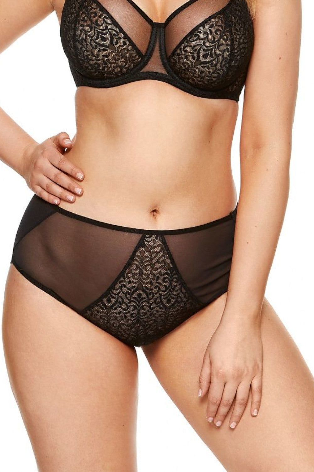 Feminines Höschen aus Tüll und orientalisch gemustertem Plissee 171866