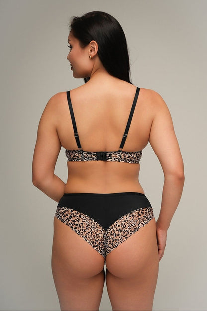  Push- up- BH model 215995 Ava 
