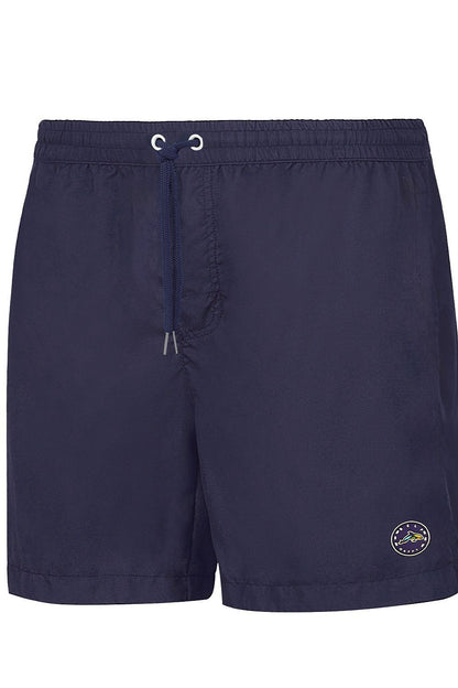 Dunkelblaue Herren Badehose mit Kordelzug, Fronttaschen, Netz-Innenslip und kleinem Logo am Bein